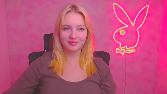 Milka kiss  online show from October 14, 2025, 5:41 am