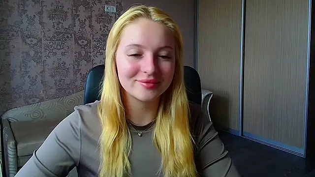Snapshot of Milka_kiss_ chatting on June 5, 2026, 9:48 am Milka kiss online show from June 5, 2026, 9:48 am