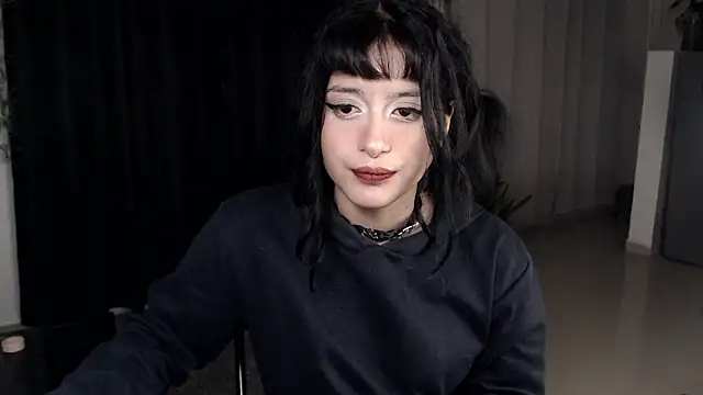 liz-beths online show from February 7, 2026, 11:36 am