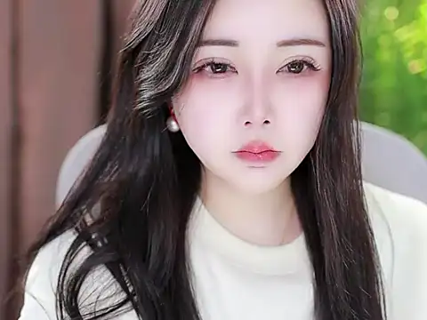 Qiaoqiao  online show from January 28, 2025, 6:27 am