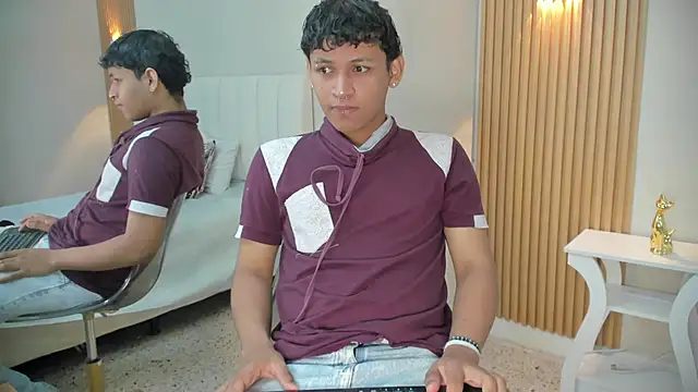 Snapshot of axel_ps chatting on October 12, 2025, 3:38 am axel ps online show from October 12, 2025, 3:38 am