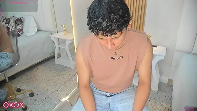 Snapshot of axel_ps chatting on October 17, 2025, 3:53 am axel ps online show from October 17, 2025, 3:53 am