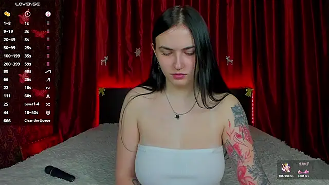 Witch Lady online show from December 4, 2025, 7:28 am