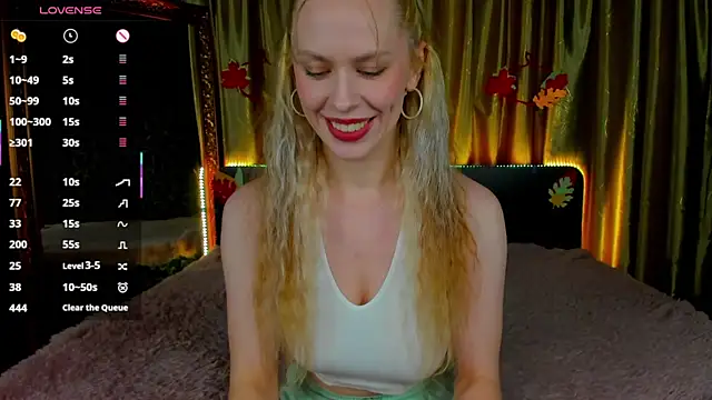  Sandra Tender  online show from October 27, 2025, 7:23 am