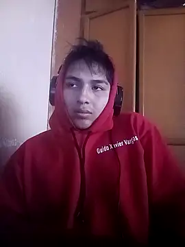 Snapshot of LoganFinds chatting on November 22, 2025, 8:52 pm LoganFinds online show from November 22, 2025, 8:52 pm