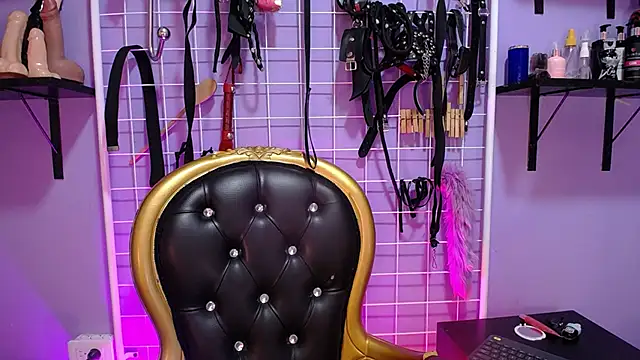  candy bdsm  online show from September 30, 2025, 2:16 am