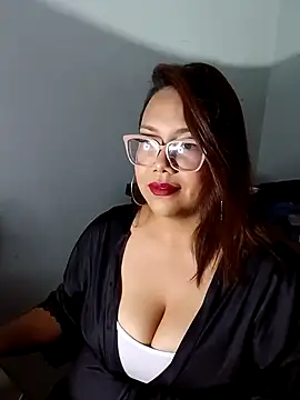 Snapshot of rainhavenus2024 chatting on January 7, 2025, 12:45 am rainhavenus2024 online show from January 7, 2025, 12:45 am