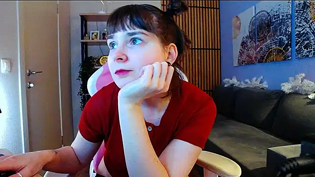 ManuTaya online show from January 8, 2026, 2:30 pm