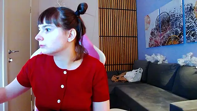 ManuTaya online show from January 9, 2026, 3:37 pm