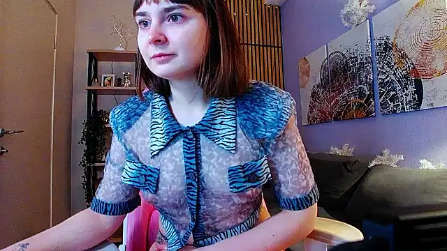 ManuTaya online show from January 12, 2026, 10:53 am