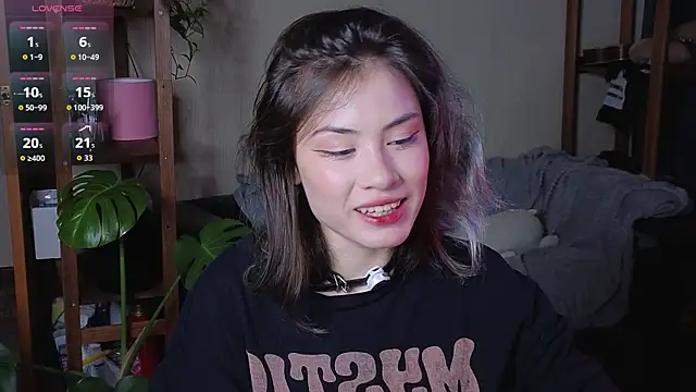 alicekiit online show from October 13, 2025, 7:03 pm