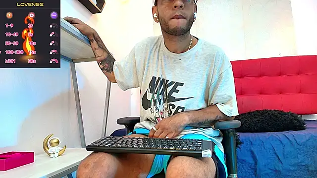 Andrey u92 online show from September 24, 2025, 7:50 pm