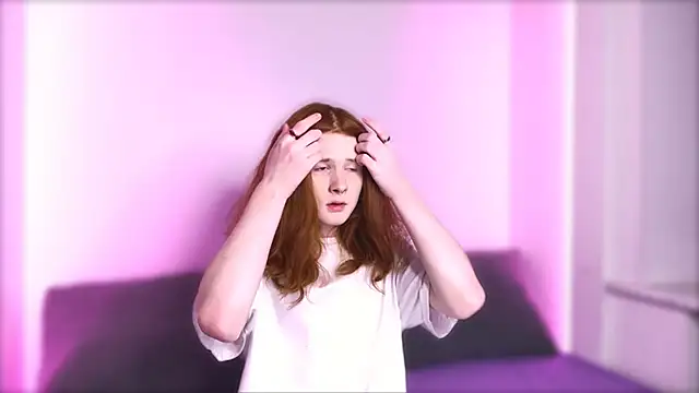 ZaynGraham online show from September 15, 2025, 4:56 am