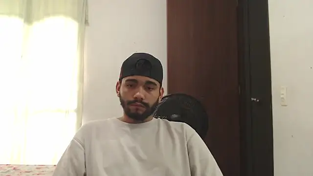 Dante Damare online show from October 7, 2025, 8:39 pm