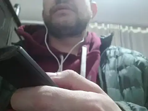 camiloking1720 online show from December 15, 2024, 8:30 am