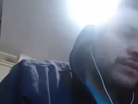 camiloking1720 online show from January 15, 2025, 3:11 am