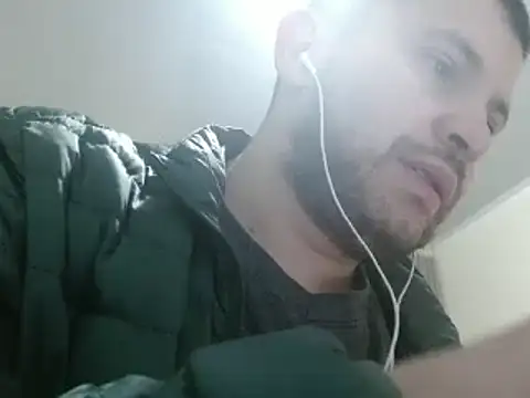 camiloking1720 online show from January 28, 2025, 2:31 pm