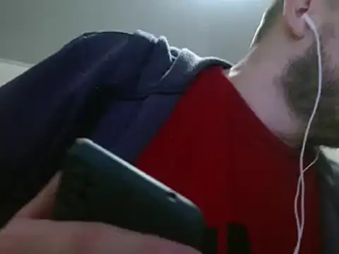 camiloking1720 online show from February 8, 2025, 4:36 pm