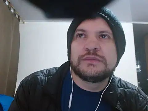 camiloking1720 online show from April 3, 2026, 8:45 am