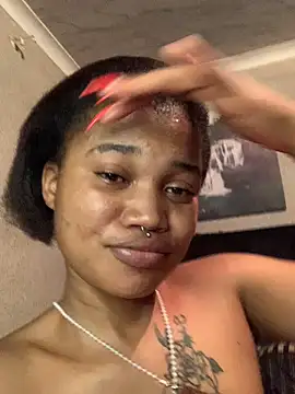 cardibabe online show from December 8, 2024, 8:04 pm