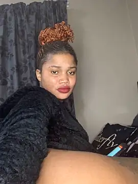 cardibabe online show from October 6, 2025, 10:18 pm