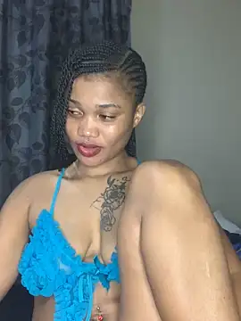 cardibabe online show from November 24, 2025, 11:37 pm