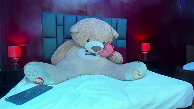 Dulcex69 online show from February 24, 2025, 4:47 pm