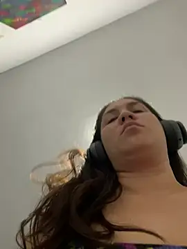 RenataMex online show from February 26, 2025, 4:25 am