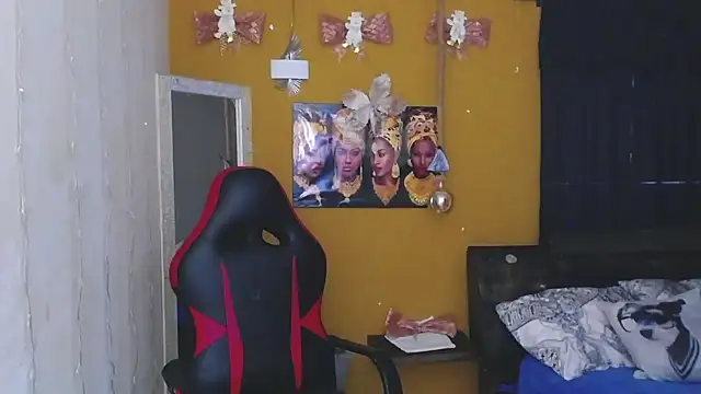 Snapshot of Demitryo chatting on January 2, 2025, 1:19 pm Demitryo online show from January 2, 2025, 1:19 pm