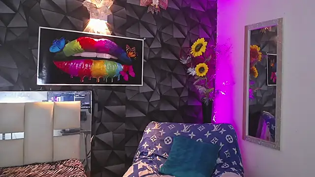 Snapshot of Demitryo chatting on January 5, 2025, 7:49 am Demitryo online show from January 5, 2025, 7:49 am