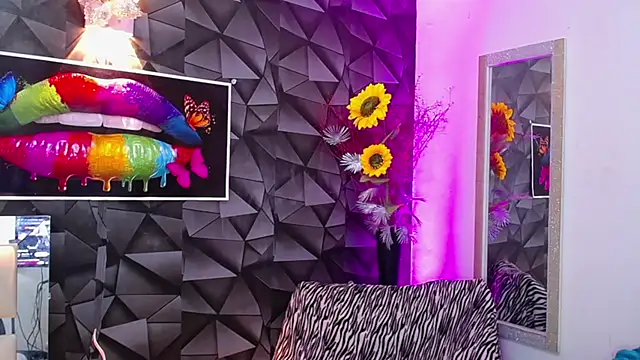 Snapshot of Demitryo chatting on January 20, 2025, 8:09 am Demitryo online show from January 20, 2025, 8:09 am