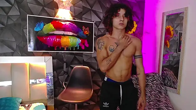 Snapshot of Demitryo chatting on January 30, 2025, 4:27 am Demitryo online show from January 30, 2025, 4:27 am