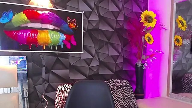 Snapshot of Demitryo chatting on February 5, 2025, 3:55 am Demitryo online show from February 5, 2025, 3:55 am