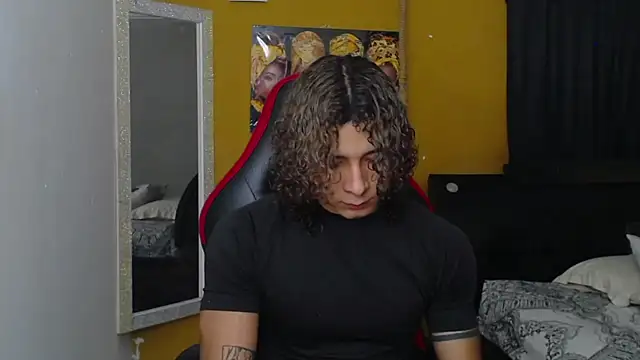 Snapshot of Demitryo chatting on February 19, 2025, 3:28 am Demitryo online show from February 19, 2025, 3:28 am