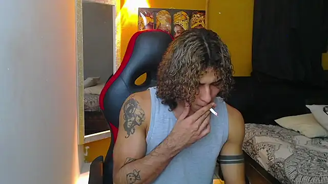 Snapshot of Demitryo chatting on February 21, 2025, 3:56 am Demitryo online show from February 21, 2025, 3:56 am