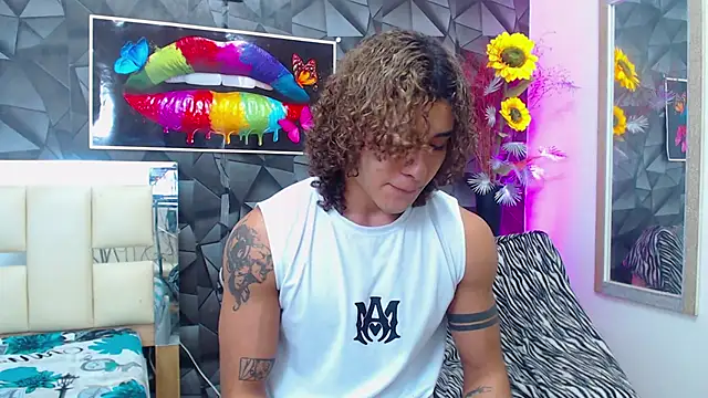 Snapshot of Demitryo chatting on February 27, 2025, 4:31 am Demitryo online show from February 27, 2025, 4:31 am