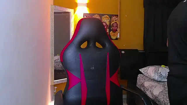 Snapshot of Demitryo chatting on February 28, 2025, 3:04 am Demitryo online show from February 28, 2025, 3:04 am