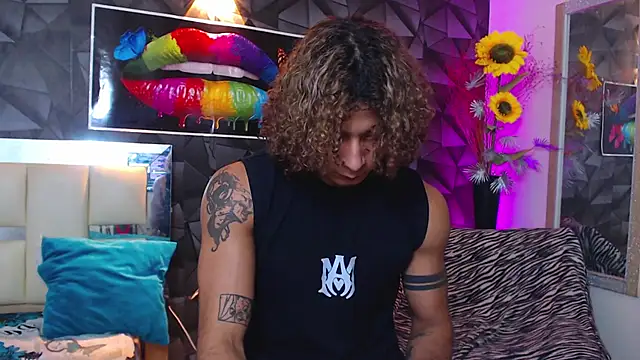 Snapshot of Demitryo chatting on March 7, 2025, 3:08 am Demitryo online show from March 7, 2025, 3:08 am