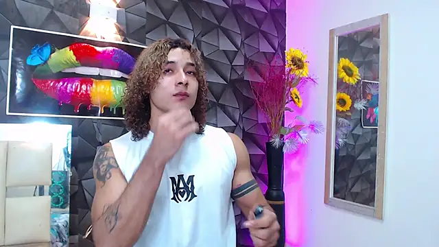 Snapshot of Demitryo chatting on March 17, 2025, 3:25 am Demitryo online show from March 17, 2025, 3:25 am