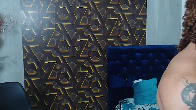 Snapshot of Demitryo chatting on March 22, 2025, 6:33 am Demitryo online show from March 22, 2025, 6:33 am