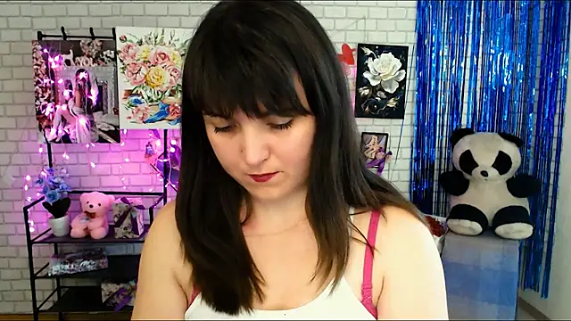 Snapshot of Darina_M_ chatting on February 23, 2025, 11:55 am Darina M online show from February 23, 2025, 11:55 am