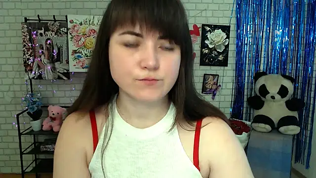 Snapshot of Darina_M_ chatting on March 7, 2025, 6:02 am Darina M online show from March 7, 2025, 6:02 am