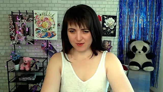 Snapshot of Darina_M_ chatting on March 18, 2025, 11:41 am Darina M online show from March 18, 2025, 11:41 am