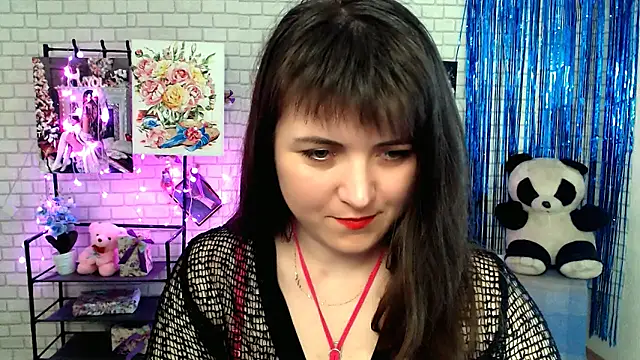 Snapshot of Darina_M_ chatting on March 22, 2025, 8:18 am Darina M online show from March 22, 2025, 8:18 am