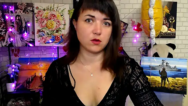 Snapshot of Darina_M_ chatting on September 11, 2025, 4:34 am Darina M online show from September 11, 2025, 4:34 am