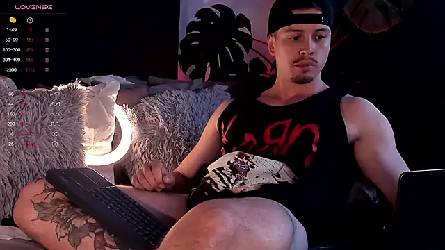 ADAM BOUTON  online show from December 21, 2024, 9:47 pm