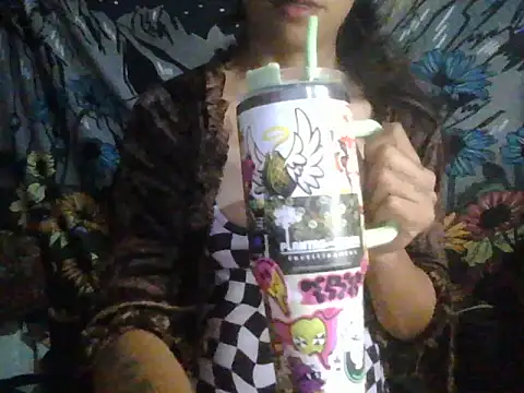 Snapshot of GATIINHA003 chatting on December 2, 2025, 2:12 pm GATIINHA003 online show from December 2, 2025, 2:12 pm