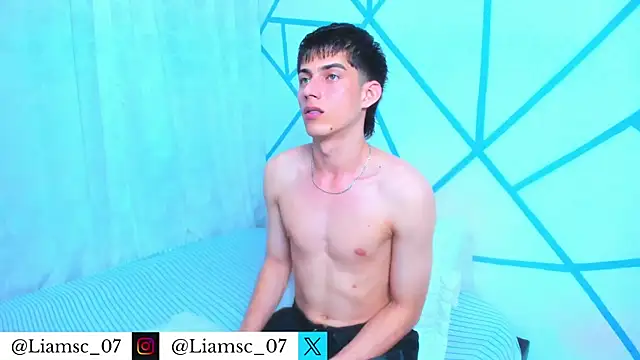 liam scott77 online show from March 11, 2026, 12:49 am