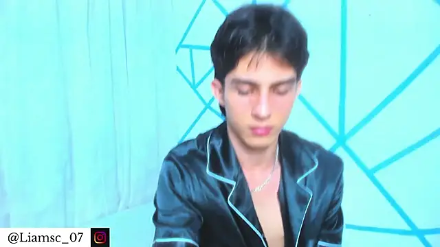 Snapshot of liam_scott77 chatting on July 15, 2026, 3:12 am liam scott77 online show from July 15, 2026, 3:12 am