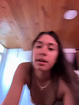 Barbielatinas online show from December 14, 2025, 6:34 pm